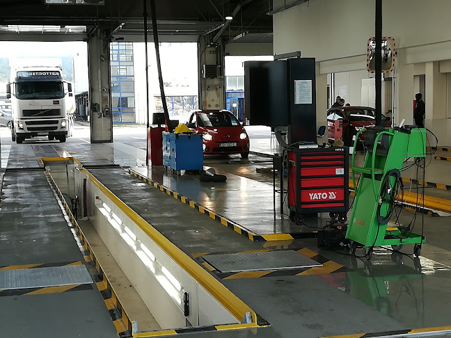 Linija za pregled i servis vozila u Automehanici